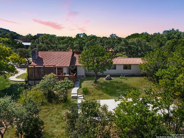 789 Barbara, Canyon Lake, TX 78133