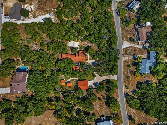 789 Barbara, Canyon Lake, TX 78133