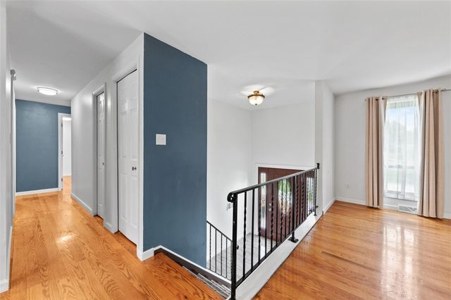 101 Teton Dr, Plum Boro, PA 15239