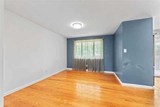 101 Teton Dr, Plum Boro, PA 15239