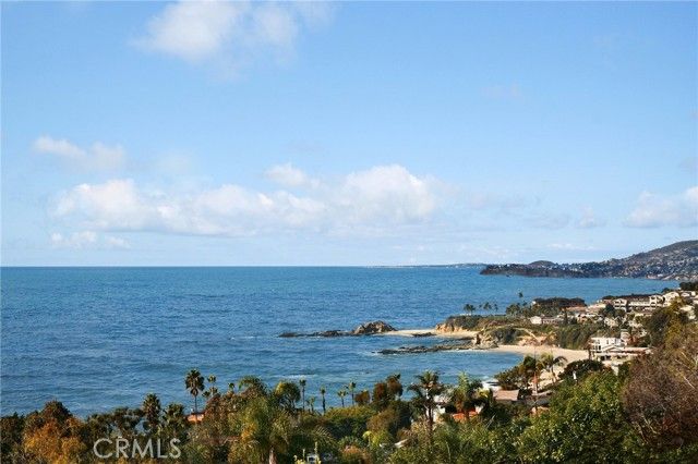 31152 Holly Drive, Laguna Beach, CA 92651