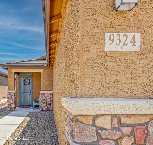 9324 N Agave Gold Road, Tucson, AZ 85742