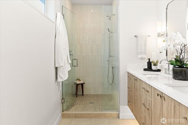 1131 A NW 60th Street, Seattle, WA 98107