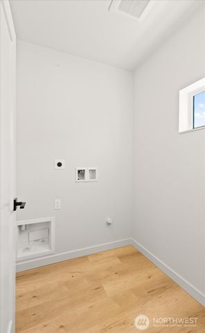 1131 A NW 60th Street, Seattle, WA 98107