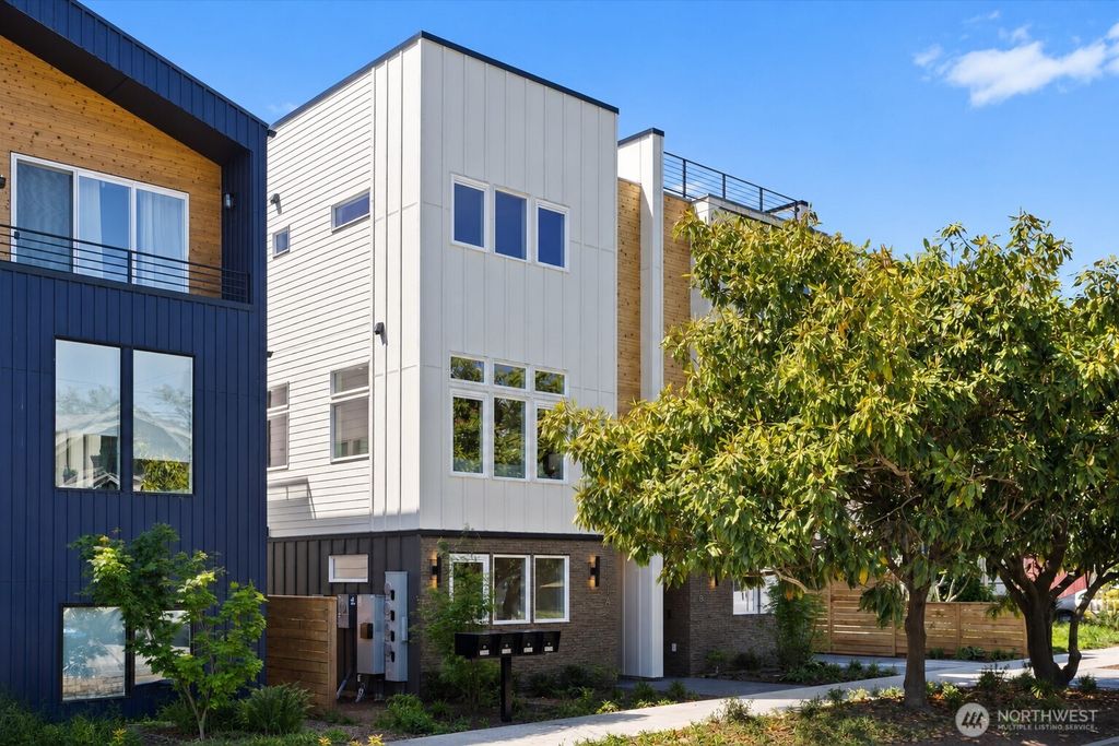 1131 A NW 60th Street, Seattle, WA 98107