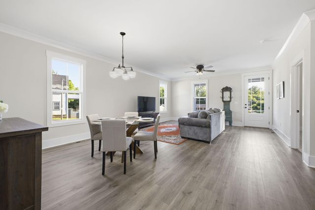 318 W Tyler Street, Dalton, GA 30720