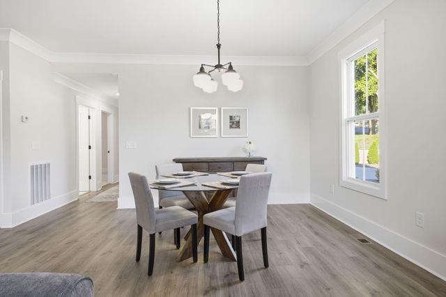 318 W Tyler Street, Dalton, GA 30720