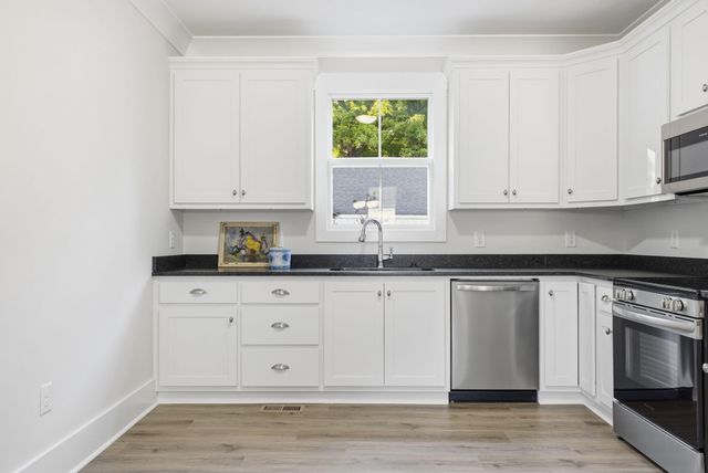 318 W Tyler Street, Dalton, GA 30720