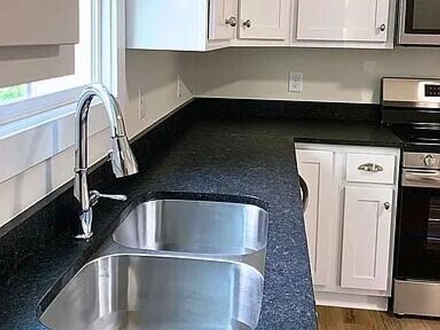 318 W Tyler Street, Dalton, GA 30720
