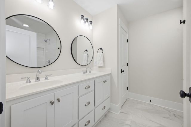 318 W Tyler Street, Dalton, GA 30720