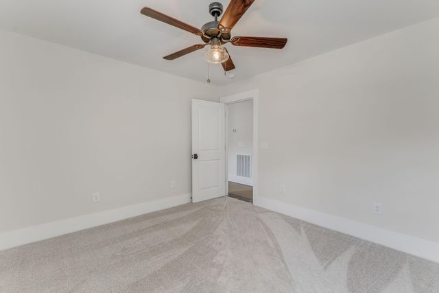 318 W Tyler Street, Dalton, GA 30720