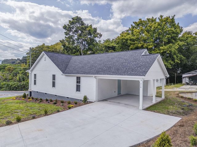 318 W Tyler Street, Dalton, GA 30720