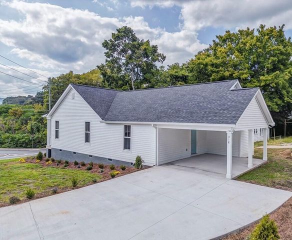 318 W Tyler Street, Dalton, GA 30720