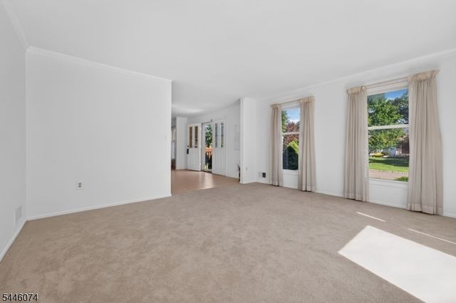 18 Cornell Trl, Hillsborough Twp., NJ 08844