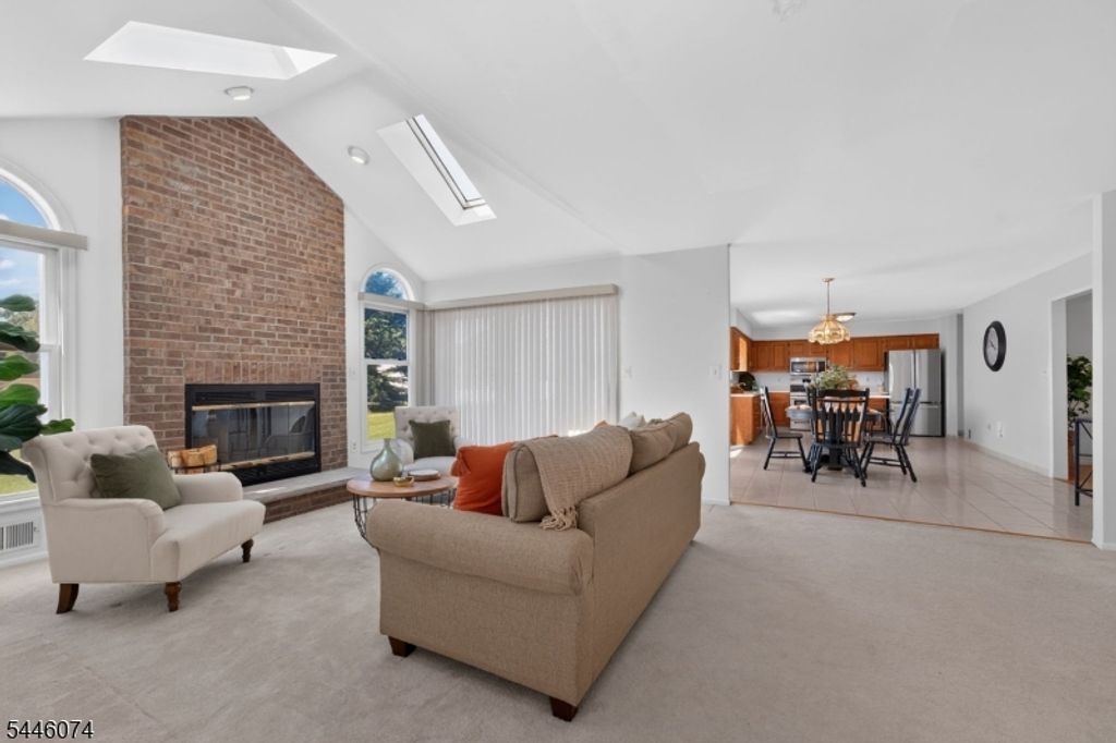 18 Cornell Trl, Hillsborough Twp., NJ 08844 — photo 3