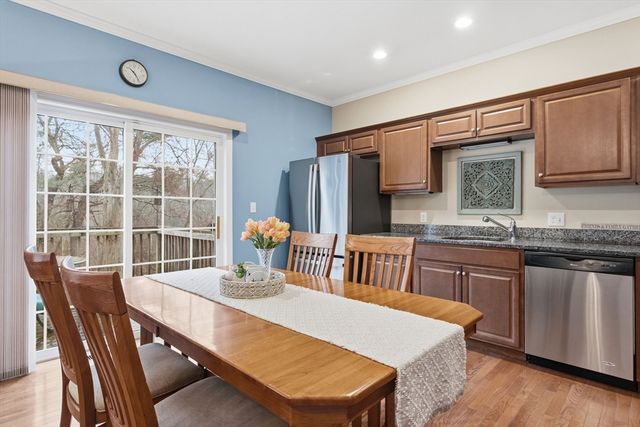 90 Rangeway Rd 204, Billerica, MA 01862