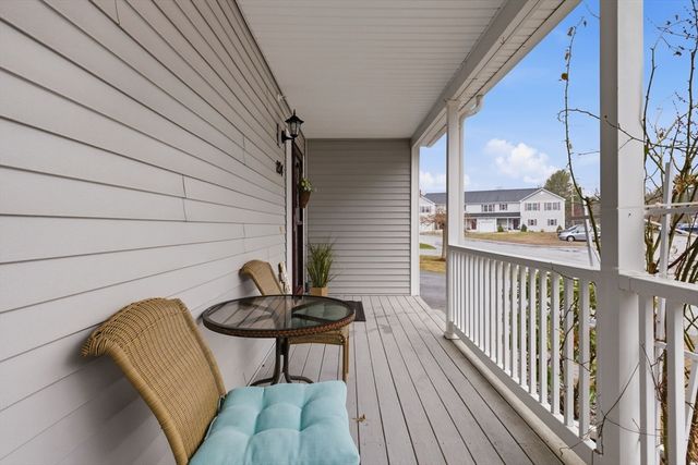 90 Rangeway Rd 204, Billerica, MA 01862