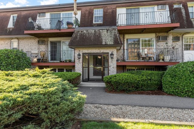 20 Williamsburg Ct. 2, Shrewsbury, MA 01545