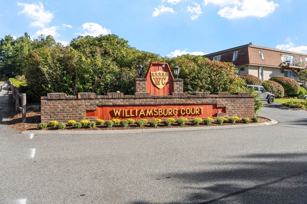 20 Williamsburg Ct. 2, Shrewsbury, MA 01545