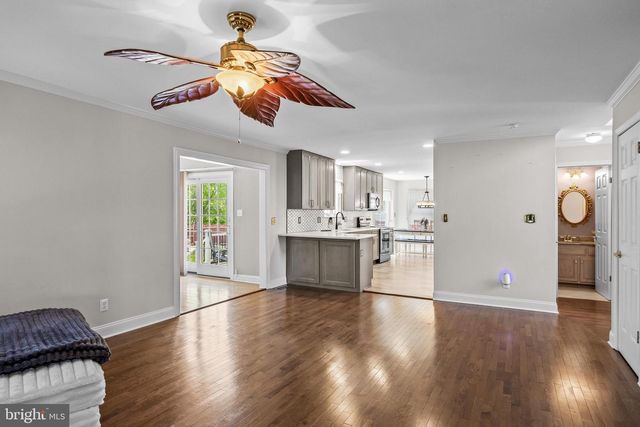 19 OLD REPUBLIC LN, Marlton, NJ 08053