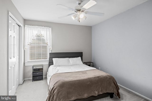 19 OLD REPUBLIC LN, Marlton, NJ 08053