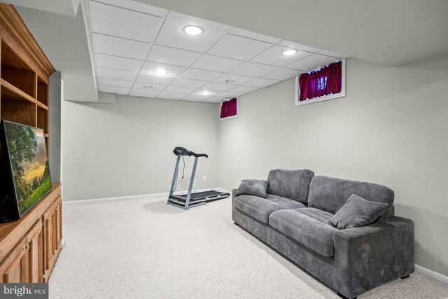 19 OLD REPUBLIC LN, Marlton, NJ 08053