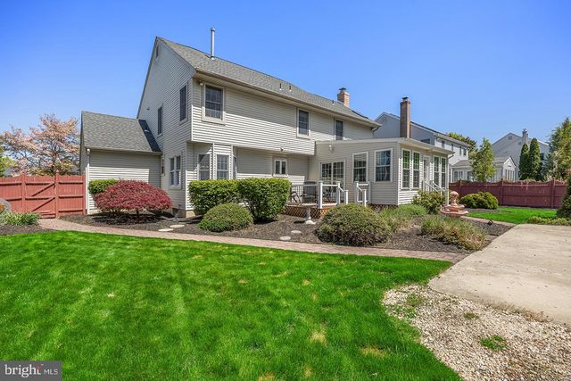 19 OLD REPUBLIC LN, Marlton, NJ 08053