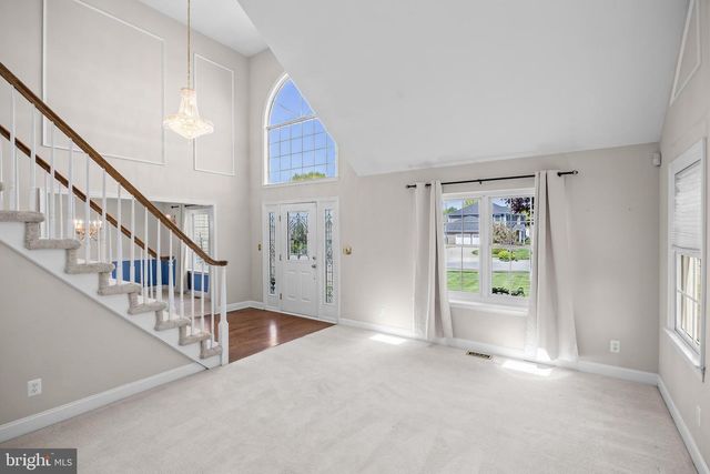 19 OLD REPUBLIC LN, Marlton, NJ 08053