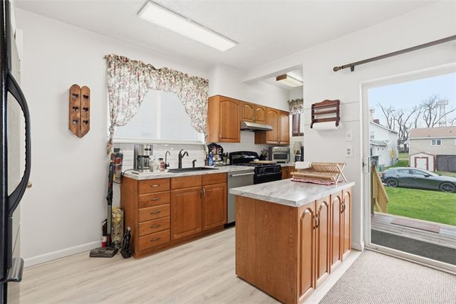 206 3rd St, Neville Twp, PA 15225