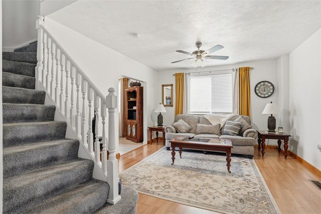 206 3rd St, Neville Twp, PA 15225