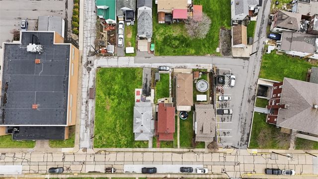 206 3rd St, Neville Twp, PA 15225