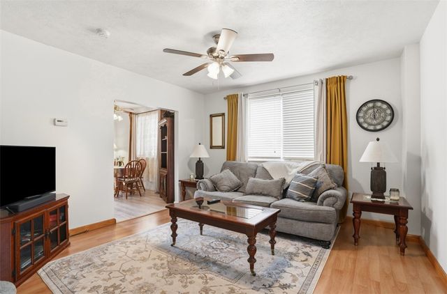 206 3rd St, Neville Twp, PA 15225