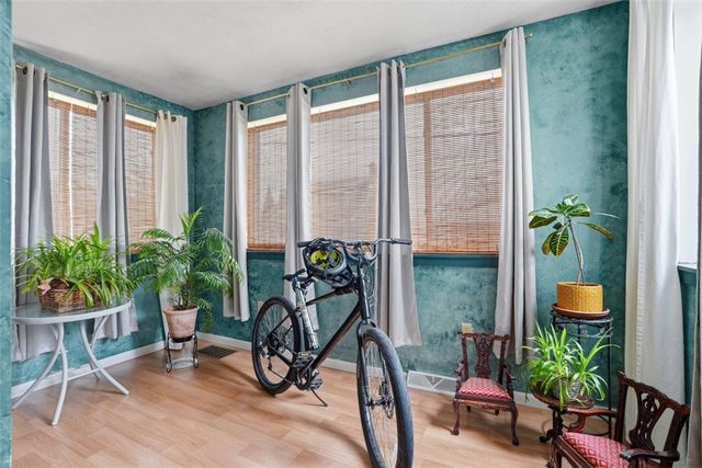 206 3rd St, Neville Twp, PA 15225