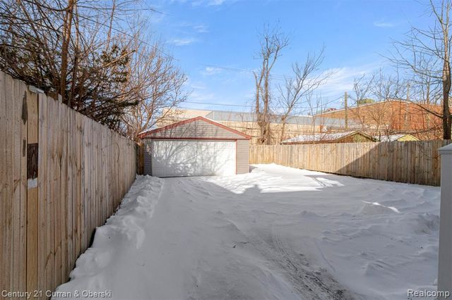 555 Josephine Street, Detroit, MI 48202