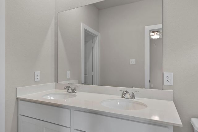 2790 Holly Laurel Drive, Alvin, TX 77511