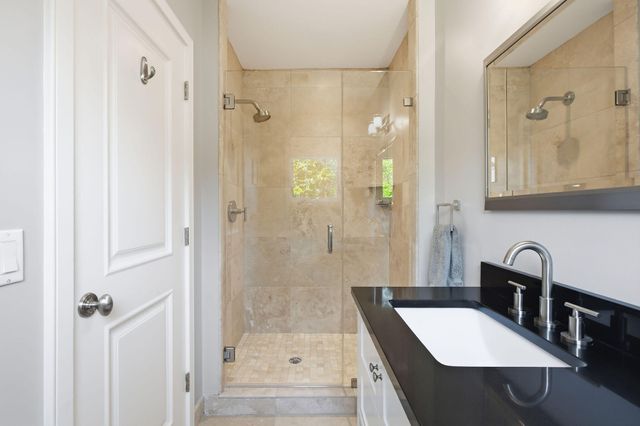 20 Bayberry Avenue, Provincetown, MA 02657