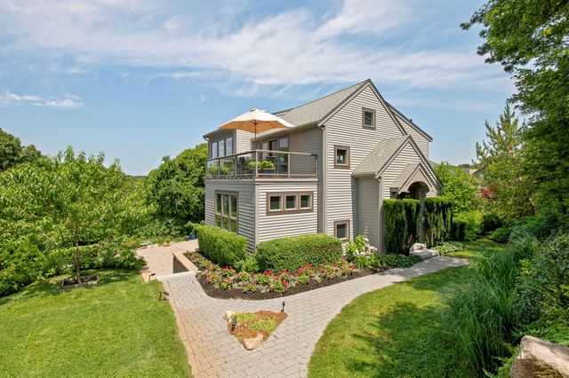 20 Bayberry Avenue, Provincetown, MA 02657