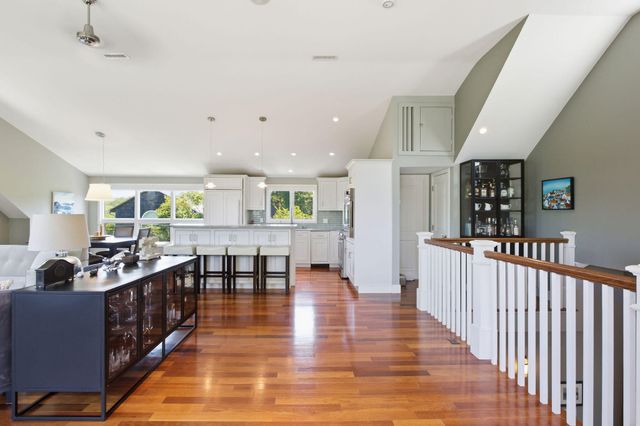20 Bayberry Avenue, Provincetown, MA 02657
