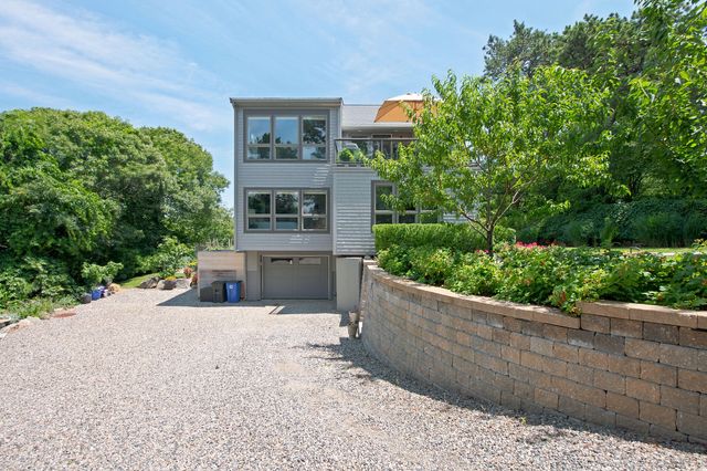 20 Bayberry Avenue, Provincetown, MA 02657