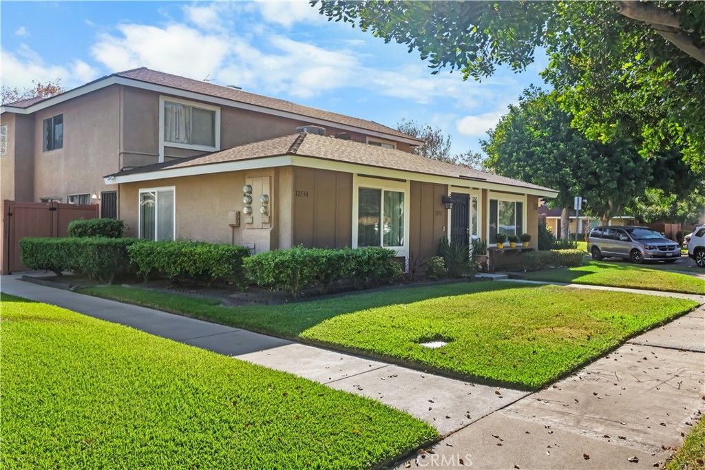12532 Vicente Pl, Cerritos, CA 90703 — photo 2