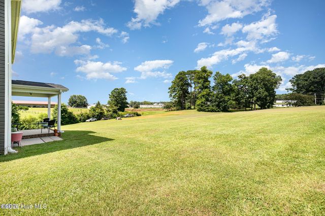 8662 Buckhorn Plantation Road, Sims, NC 27880
