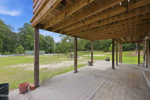 4228 Vass Carthage Road, Whispering Pines, NC 28327
