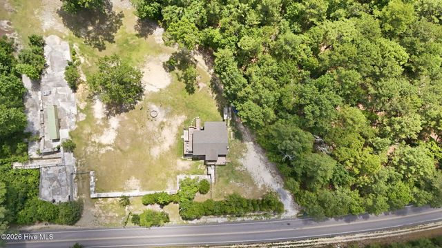 4228 Vass Carthage Road, Whispering Pines, NC 28327