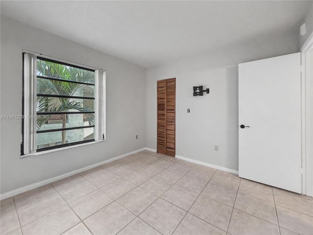 9140 SW 123rd Ct 201, Miami, FL 33186