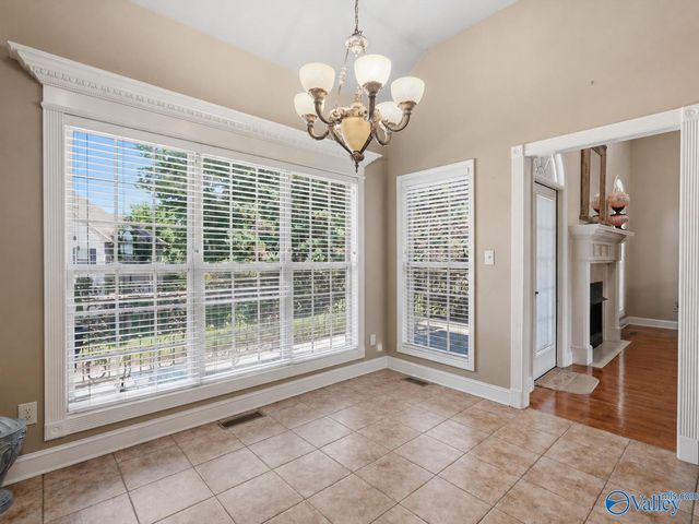 22191 Diamond Pointe Drive, Athens, AL 35613