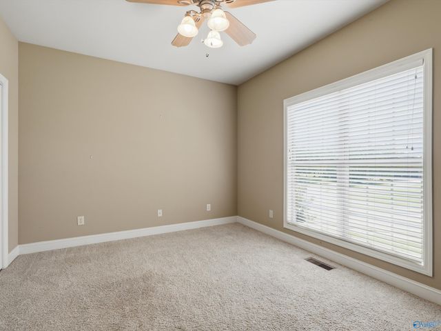 22191 Diamond Pointe Drive, Athens, AL 35613