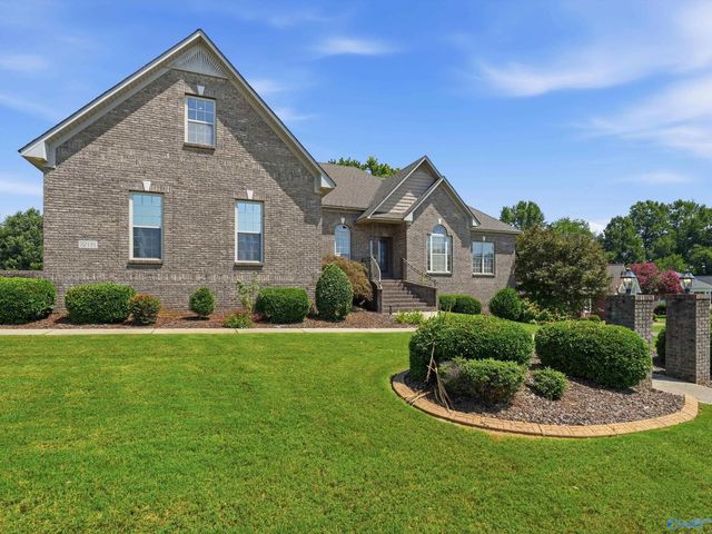 22191 Diamond Pointe Drive, Athens, AL 35613
