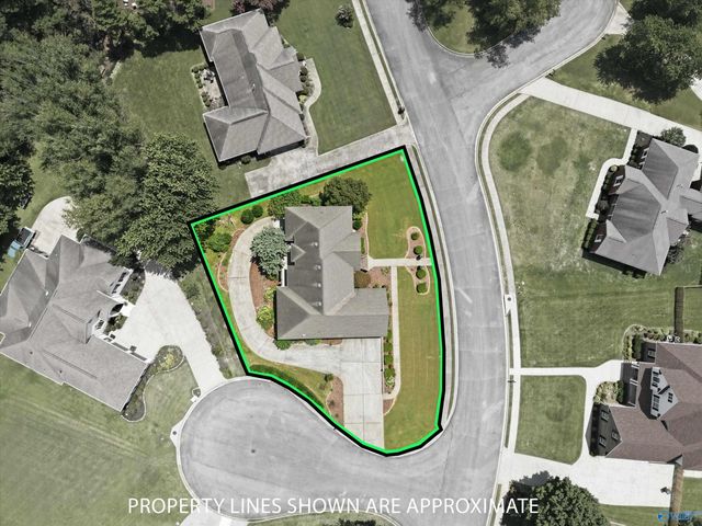 22191 Diamond Pointe Drive, Athens, AL 35613