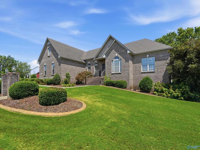 22191 Diamond Pointe Drive, Athens, AL 35613