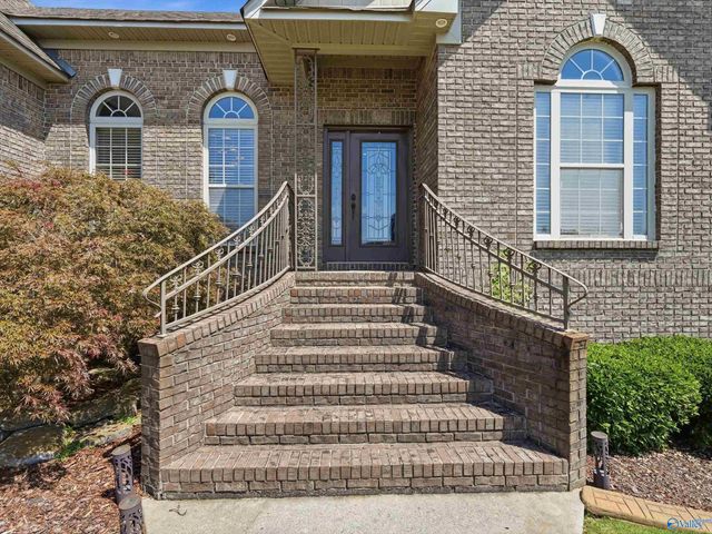 22191 Diamond Pointe Drive, Athens, AL 35613